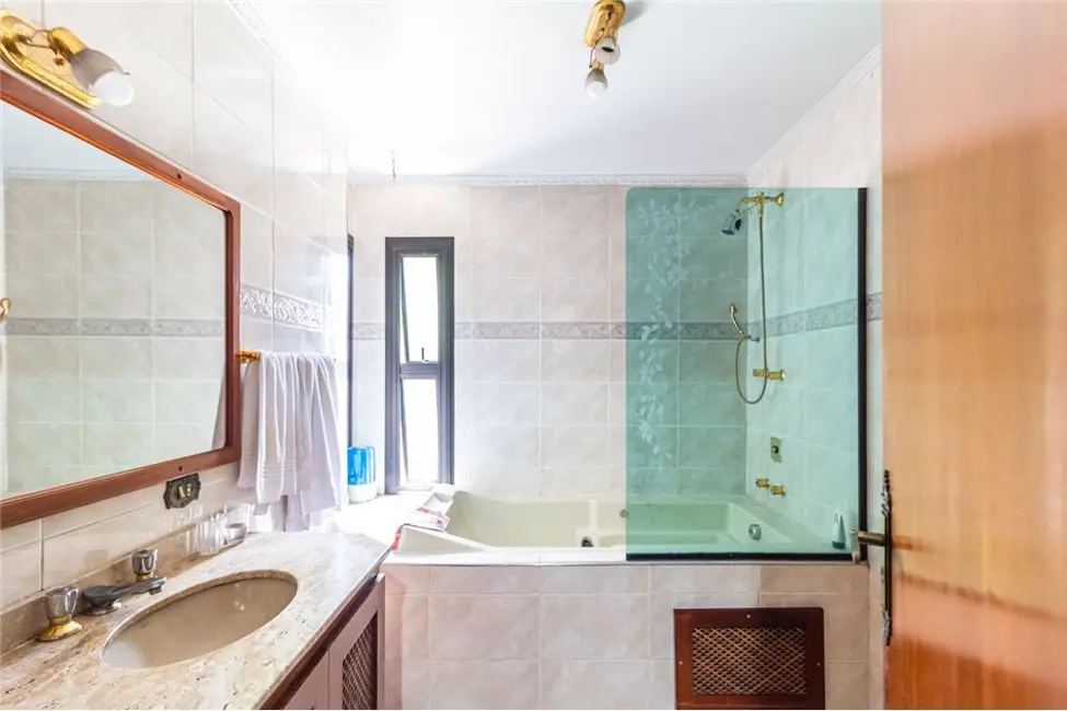 Foto 3 de Casa com 4 quartos à venda, 201m2 em Chácara Monte Alegre, São Paulo - SP