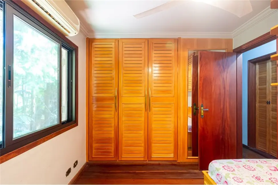 Foto 9 de Casa com 4 quartos à venda, 201m2 em Chácara Monte Alegre, São Paulo - SP