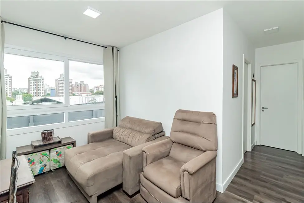 Foto 4 de Apartamento com 3 quartos à venda, 67m2 em Jardim Lindóia, Porto Alegre - RS