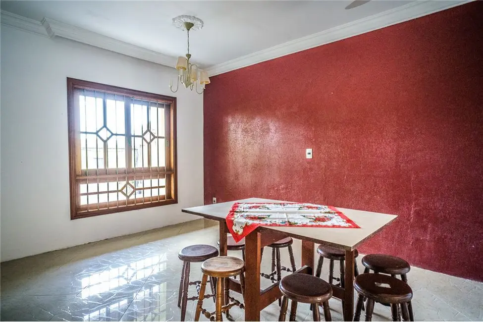 Casa com 2 quartos à venda, 306m2 em Parque Santa Fé, Porto Alegre - RS - imagem 8 Foto 8 de Casa com 2 quartos à venda, 306m2 em Parque Santa Fé, Porto Alegre - RS