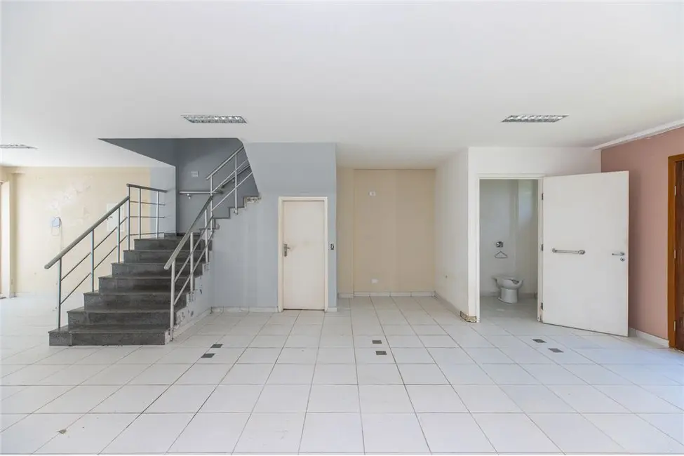 Casa com 3 quartos à venda, 402m2 em Aclimação, São Paulo - SP - imagem 5 Foto 5 de Casa com 3 quartos à venda, 402m2 em Aclimação, São Paulo - SP