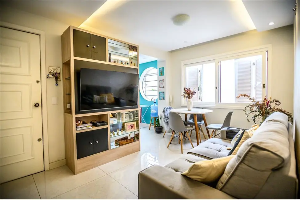 Apartamento com 1 quarto à venda, 40m2 em Menino Deus, Porto Alegre - RS - imagem 8 Foto 8 de Apartamento com 1 quarto à venda, 40m2 em Menino Deus, Porto Alegre - RS