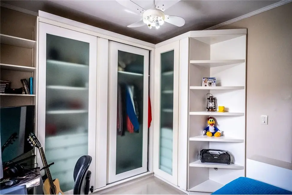 Foto 2 de Apartamento com 3 quartos à venda, 89m2 em Porto Alegre - RS