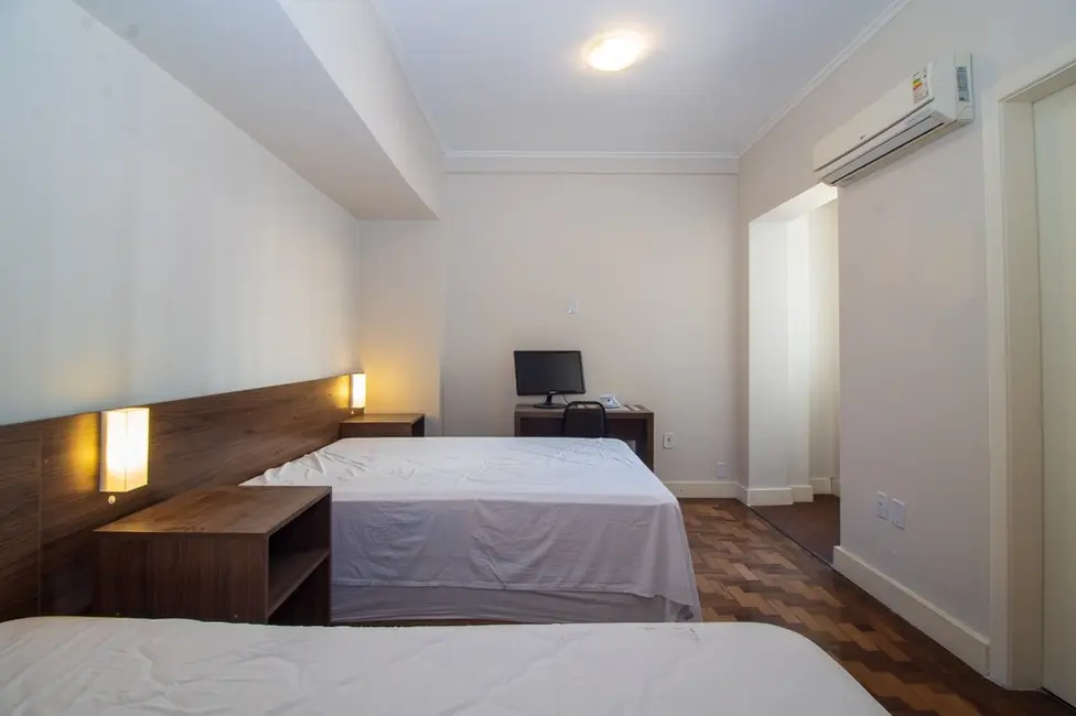 Foto 2 de Apartamento com 1 quarto à venda, 27m2 em Centro Histórico, Porto Alegre - RS