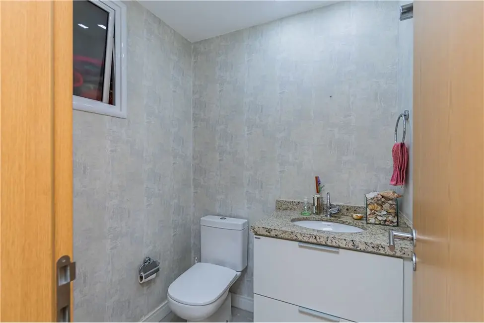 Foto 8 de Apartamento com 3 quartos à venda, 106m2 em Passo da Areia, Porto Alegre - RS