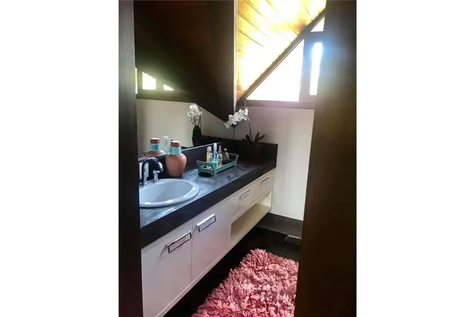 Casa de Condomínio com 3 quartos à venda, 276m2 em São Lucas, Viamao - RS - imagem 4 Foto 4 de Casa de Condomínio com 3 quartos à venda, 276m2 em São Lucas, Viamao - RS