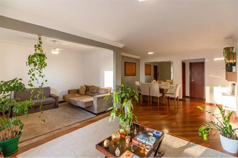 Foto 3 de Apartamento com 3 quartos à venda, 131m2 em Vila Suzana, São Paulo - SP