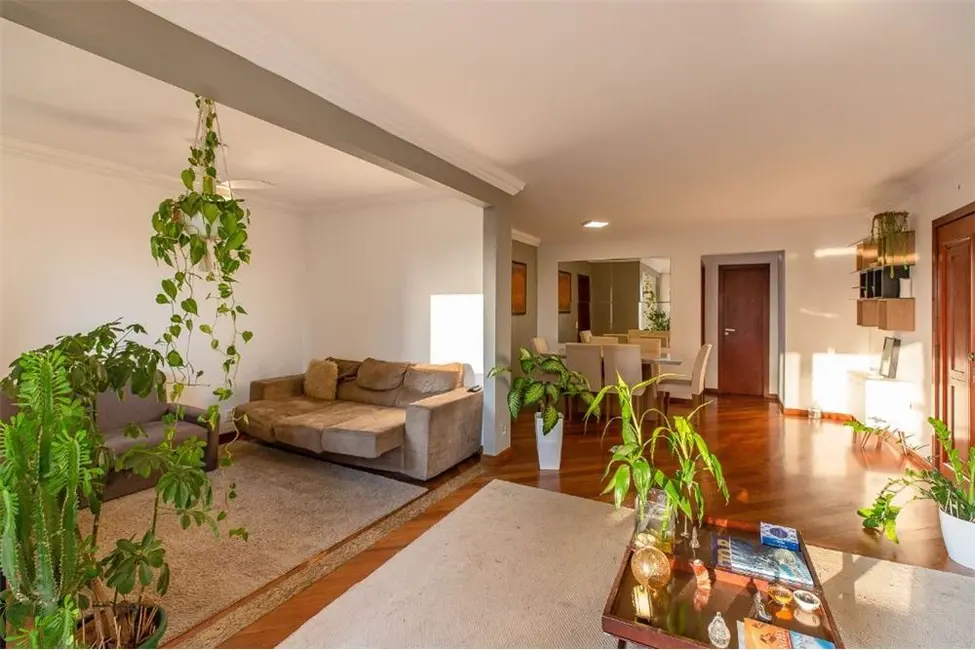 Foto 6 de Apartamento com 3 quartos à venda, 131m2 em Vila Suzana, São Paulo - SP