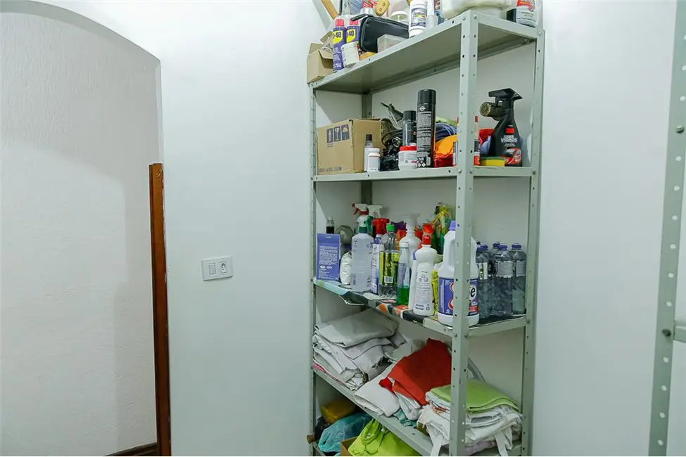 Foto 7 de Casa com 4 quartos à venda, 277m2 em Jardim Santa Maria, São Paulo - SP