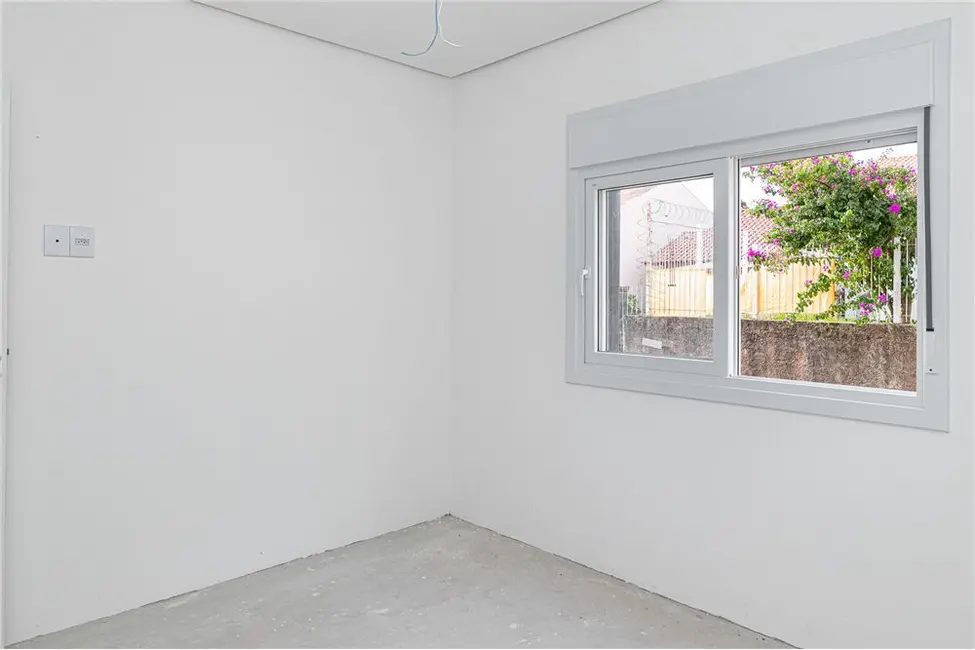 Casa com 3 quartos à venda, 160m2 em Lomba do Pinheiro, Porto Alegre - RS - imagem 7 Foto 7 de Casa com 3 quartos à venda, 160m2 em Lomba do Pinheiro, Porto Alegre - RS