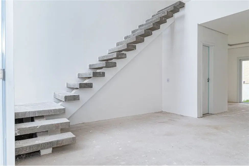 Casa com 3 quartos à venda, 160m2 em Lomba do Pinheiro, Porto Alegre - RS - imagem 4 Foto 4 de Casa com 3 quartos à venda, 160m2 em Lomba do Pinheiro, Porto Alegre - RS