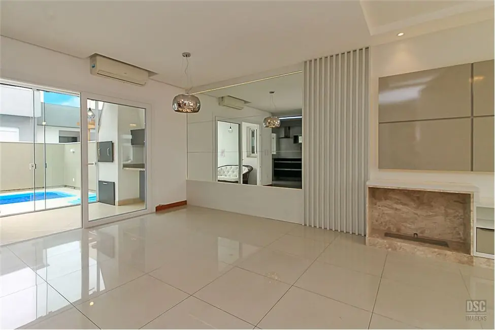 Foto 4 de Casa com 3 quartos à venda, 150m2 em Hípica, Porto Alegre - RS