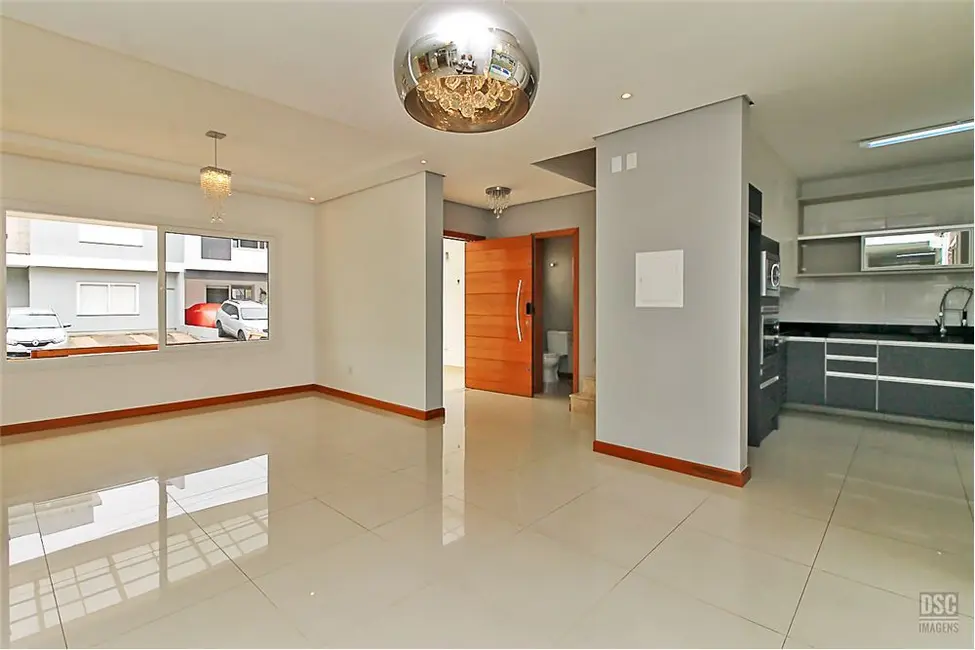 Foto 7 de Casa com 3 quartos à venda, 150m2 em Hípica, Porto Alegre - RS
