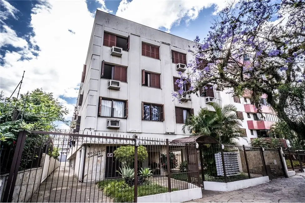 Foto 2 de Apartamento com 2 quartos à venda, 42m2 em Santo Antônio, Porto Alegre - RS