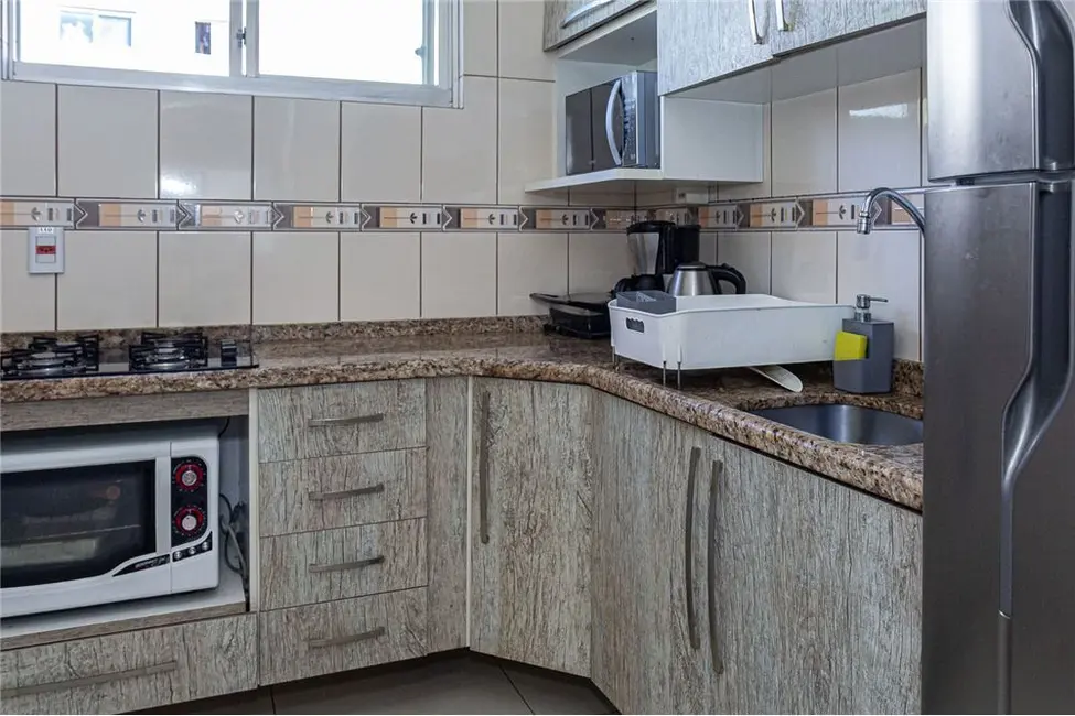 Foto 4 de Apartamento com 3 quartos à venda, 63m2 em Jardim Sabará, Porto Alegre - RS