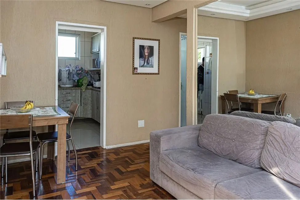 Foto 6 de Apartamento com 3 quartos à venda, 63m2 em Jardim Sabará, Porto Alegre - RS