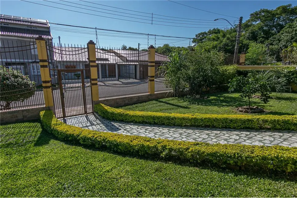 Casa com 4 quartos à venda, 509m2 em Parque Santa Fé, Porto Alegre - RS - imagem 3 Foto 3 de Casa com 4 quartos à venda, 509m2 em Parque Santa Fé, Porto Alegre - RS