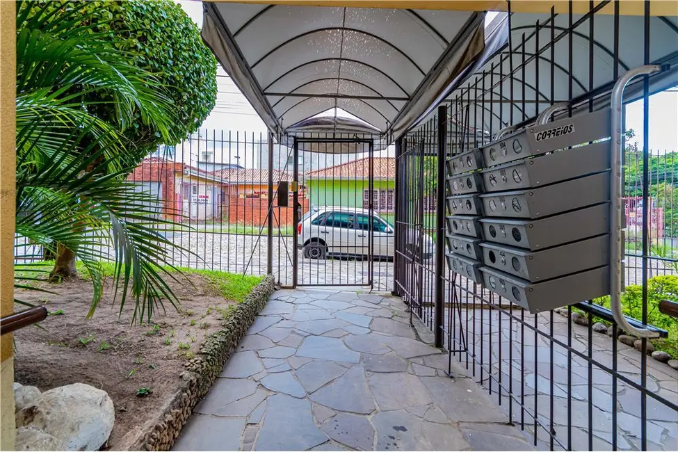 Cobertura com 2 quartos à venda, 114m2 em Vila Ipiranga, Porto Alegre - RS - imagem 5 Foto 5 de Cobertura com 2 quartos à venda, 114m2 em Vila Ipiranga, Porto Alegre - RS