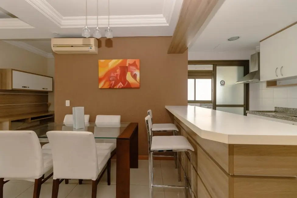 Apartamento com 3 quartos à venda, 83m2 em Passo da Areia, Porto Alegre - RS - imagem 2 Foto 2 de Apartamento com 3 quartos à venda, 83m2 em Passo da Areia, Porto Alegre - RS