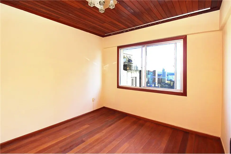 Foto 2 de Apartamento com 2 quartos à venda, 63m2 em Centro Histórico, Porto Alegre - RS
