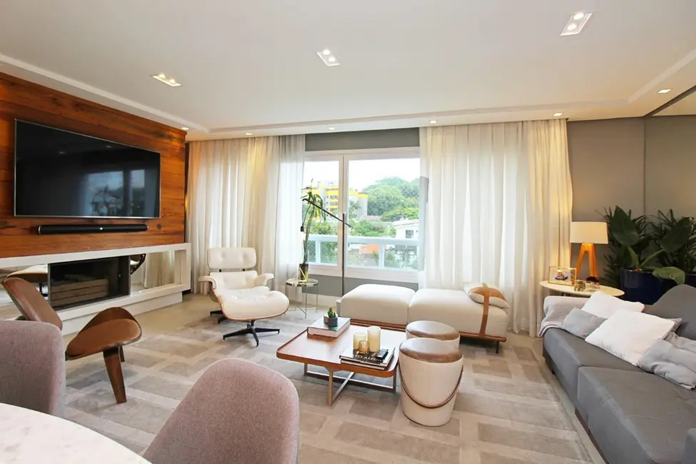 Apartamento com 3 quartos à venda, 128m2 em Menino Deus, Porto Alegre - RS - imagem 7 Foto 7 de Apartamento com 3 quartos à venda, 128m2 em Menino Deus, Porto Alegre - RS