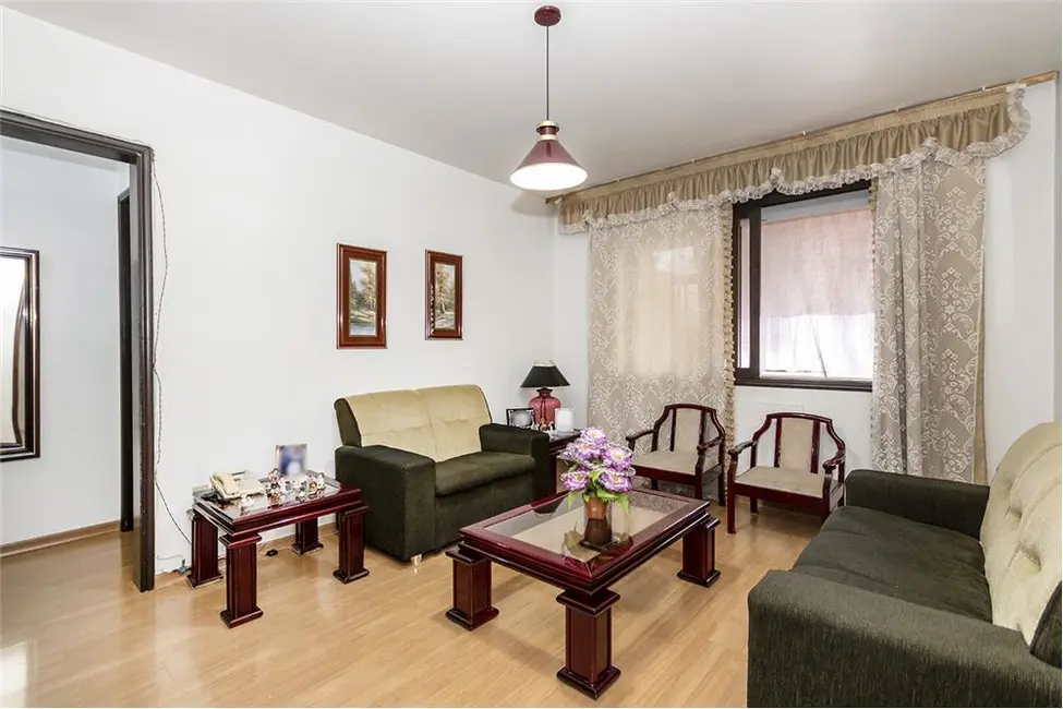 Apartamento com 3 quartos à venda, 79m2 em Vila Ipiranga, Porto Alegre - RS - imagem 2 Foto 2 de Apartamento com 3 quartos à venda, 79m2 em Vila Ipiranga, Porto Alegre - RS