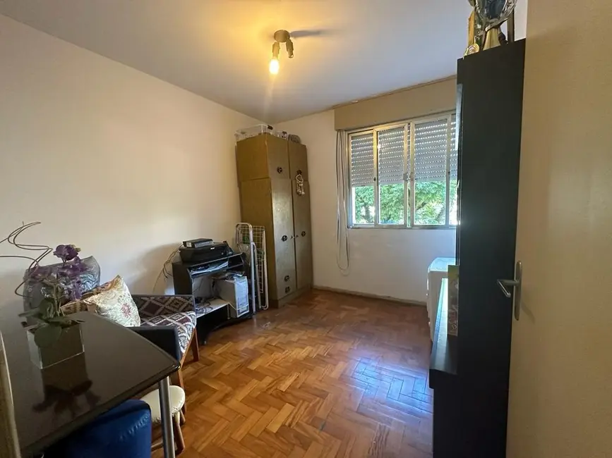Apartamento com 3 quartos à venda, 78m2 em Menino Deus, Porto Alegre - RS - imagem 7 Foto 7 de Apartamento com 3 quartos à venda, 78m2 em Menino Deus, Porto Alegre - RS