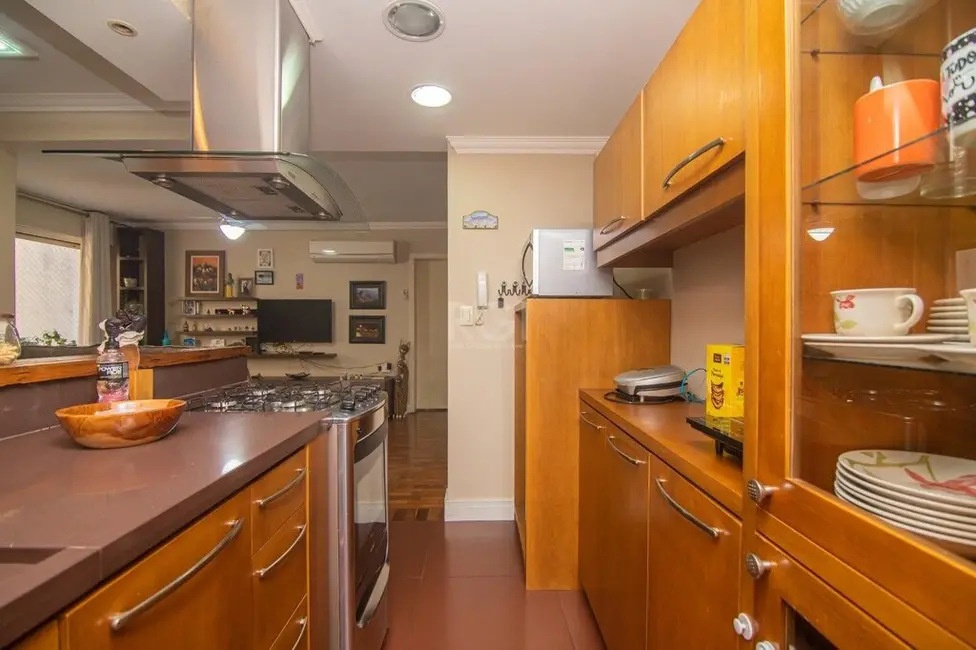 Foto 9 de Apartamento com 2 quartos à venda, 73m2 em Auxiliadora, Porto Alegre - RS