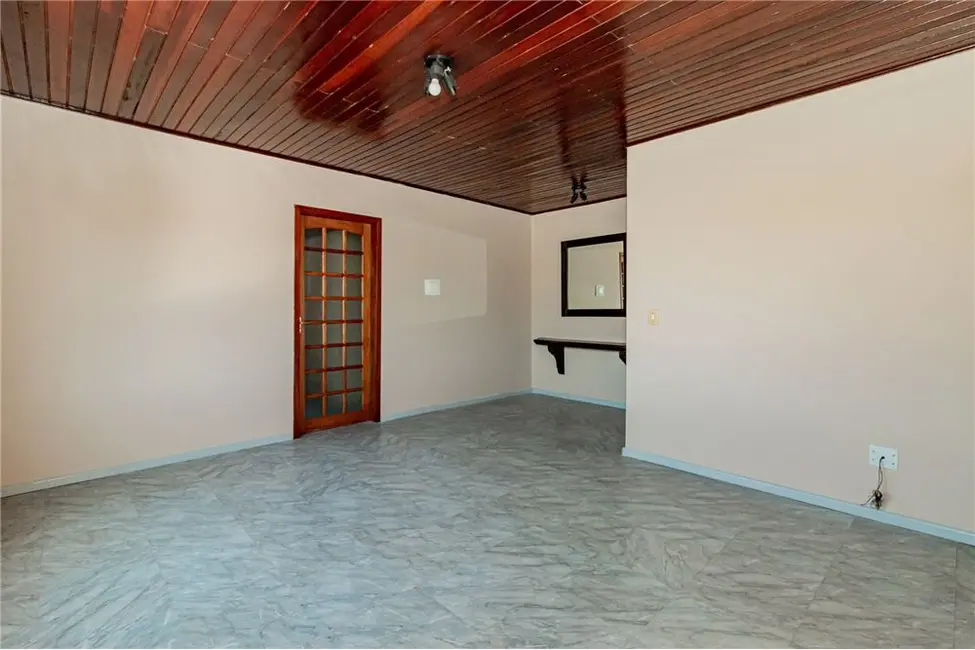 Apartamento com 2 quartos à venda, 82m2 em Passo da Areia, Porto Alegre - RS - imagem 3 Foto 3 de Apartamento com 2 quartos à venda, 82m2 em Passo da Areia, Porto Alegre - RS