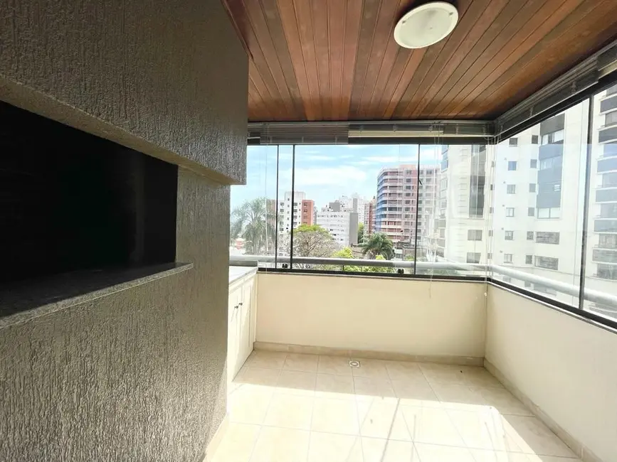 Foto 8 de Apartamento com 2 quartos à venda, 68m2 em Bela Vista, Porto Alegre - RS