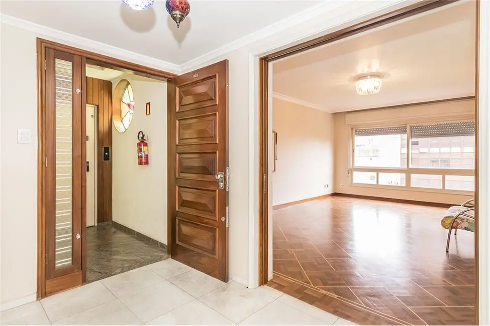 Foto 8 de Apartamento com 4 quartos à venda, 215m2 em Menino Deus, Porto Alegre - RS