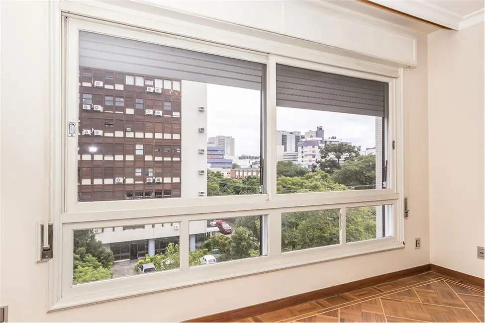 Foto 4 de Apartamento com 4 quartos à venda, 215m2 em Menino Deus, Porto Alegre - RS