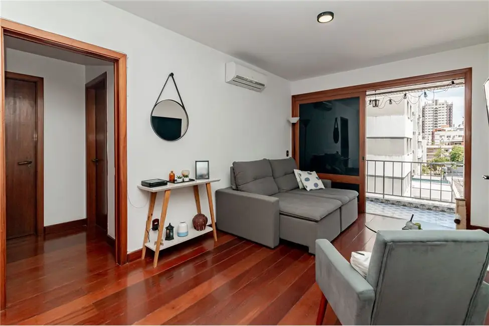 Apartamento com 2 quartos à venda, 116m2 em Moinhos de Vento, Porto Alegre - RS - imagem 6 Foto 6 de Apartamento com 2 quartos à venda, 116m2 em Moinhos de Vento, Porto Alegre - RS