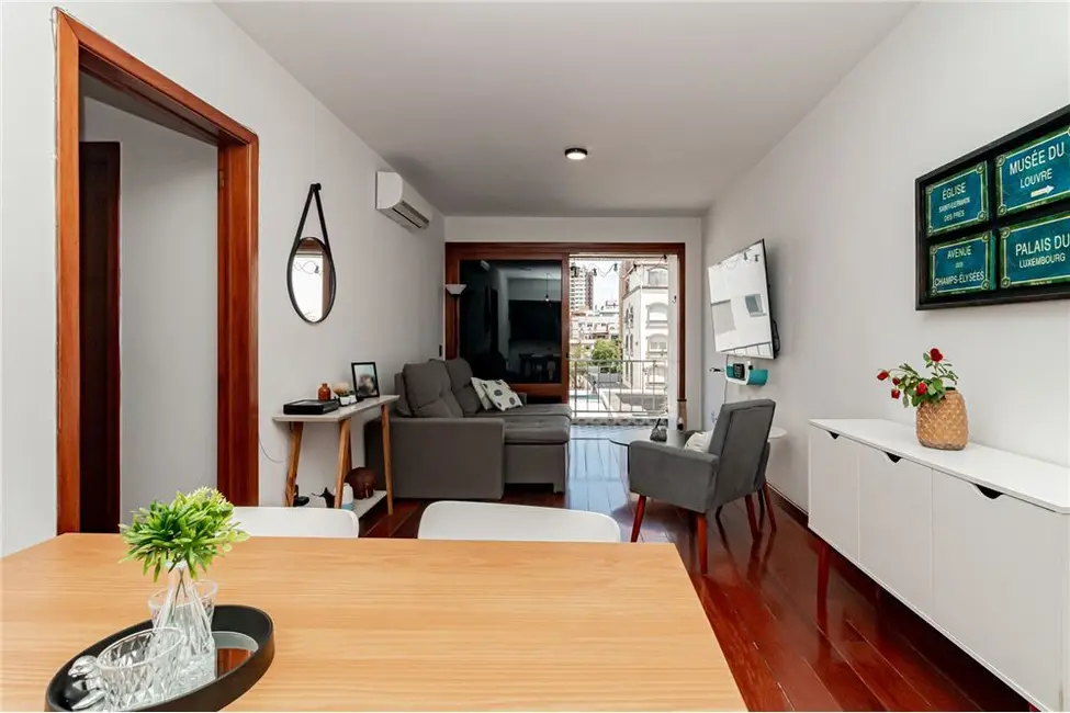 Apartamento com 2 quartos à venda, 116m2 em Moinhos de Vento, Porto Alegre - RS - imagem 5 Foto 5 de Apartamento com 2 quartos à venda, 116m2 em Moinhos de Vento, Porto Alegre - RS