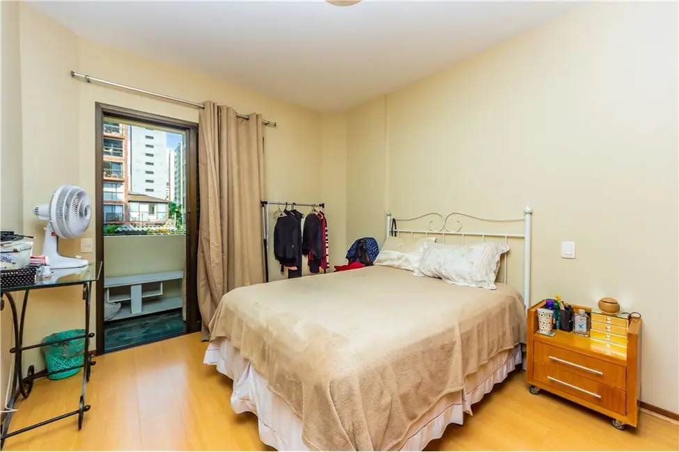 Foto 7 de Apartamento com 3 quartos à venda, 151m2 em Vila Nova Conceição, São Paulo - SP