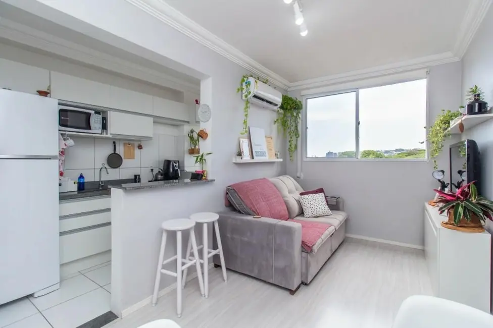 Foto 1 de Apartamento com 2 quartos à venda, 47m2 em Glória, Porto Alegre - RS