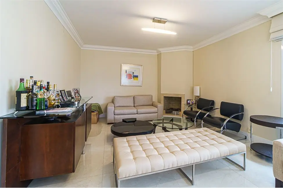 Apartamento com 3 quartos à venda, 225m2 em Cerqueira César, São Paulo - SP - imagem 5 Foto 5 de Apartamento com 3 quartos à venda, 225m2 em Cerqueira César, São Paulo - SP