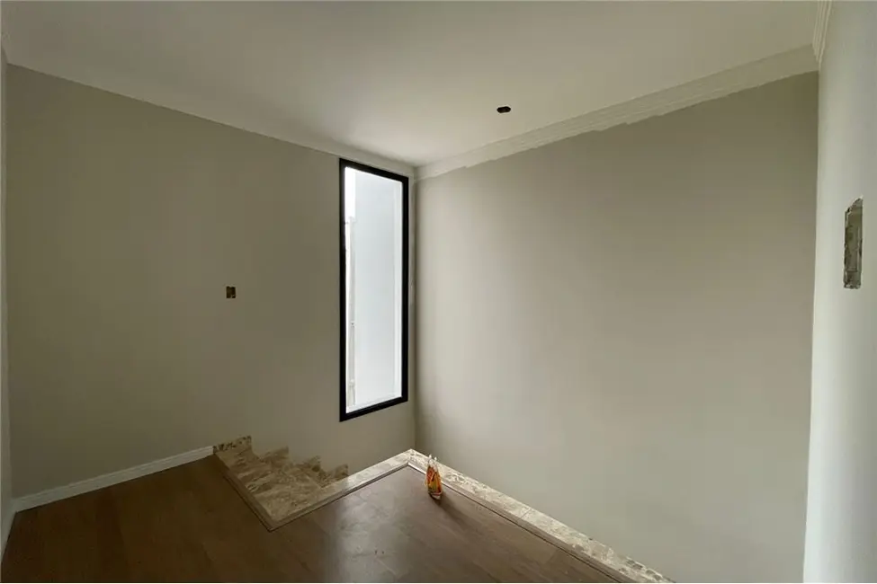Casa com 3 quartos à venda, 130m2 em Estância Velha, Canoas - RS - imagem 4 Foto 4 de Casa com 3 quartos à venda, 130m2 em Estância Velha, Canoas - RS