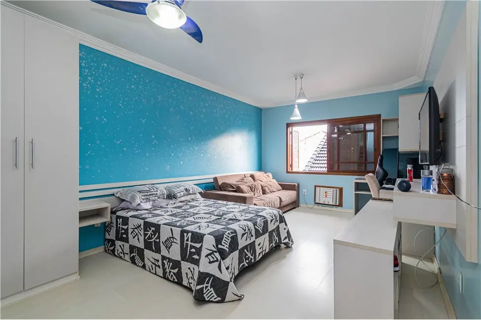 Foto 7 de Casa com 3 quartos à venda, 289m2 em Porto Alegre - RS