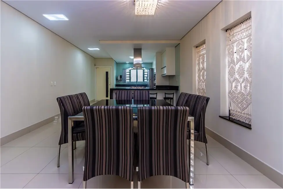 Foto 9 de Casa com 3 quartos à venda, 302m2 em Sítio da Figueira, São Paulo - SP