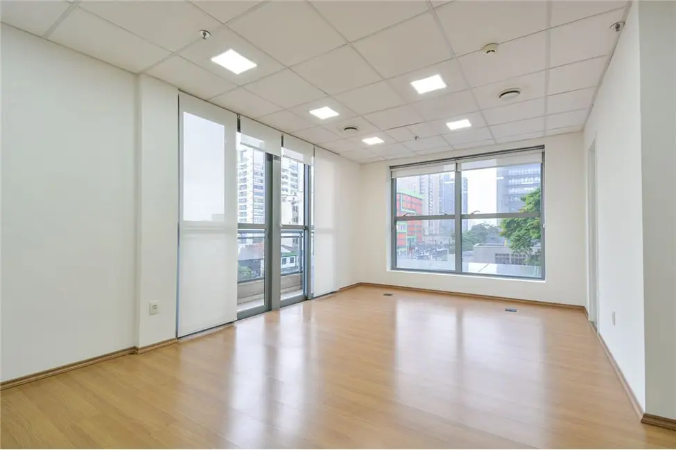 Foto 8 de Sala Comercial à venda, 36m2 em Vila Cordeiro, São Paulo - SP