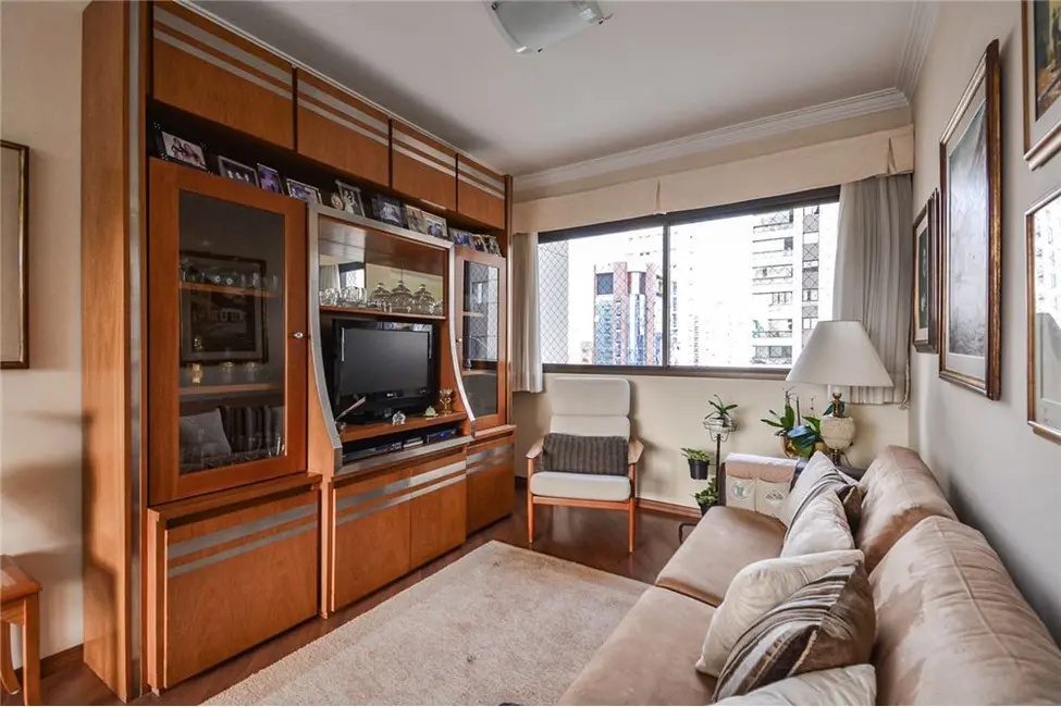 Foto 6 de Apartamento com 2 quartos à venda, 73m2 em Moema, São Paulo - SP