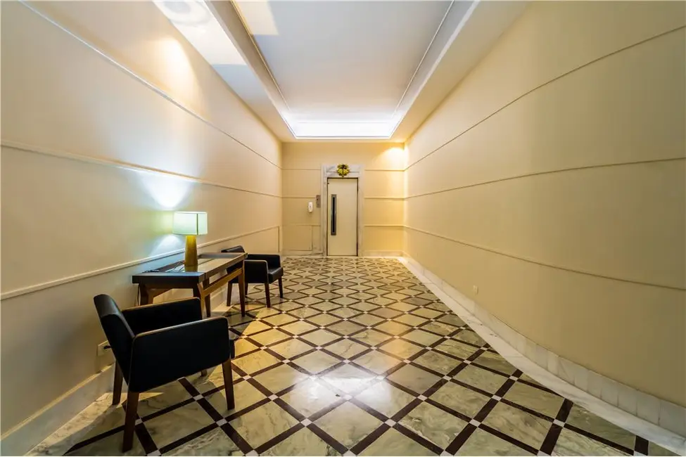 Apartamento com 3 quartos à venda, 131m2 em Bela Vista, São Paulo - SP - imagem 9 Foto 9 de Apartamento com 3 quartos à venda, 131m2 em Bela Vista, São Paulo - SP