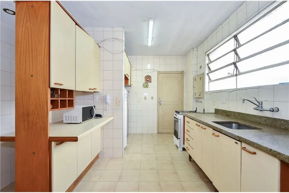 Foto 8 de Apartamento com 3 quartos à venda, 141m2 em Pinheiros, São Paulo - SP