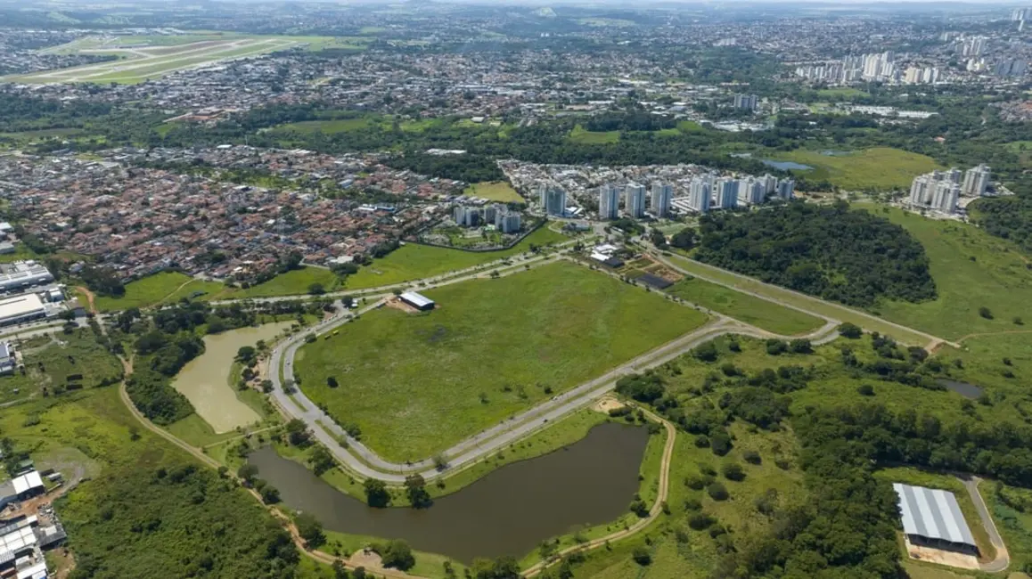 Foto 3 de Fazenda / Haras à venda, 750m2 em Goiânia 2, Goiania - GO
