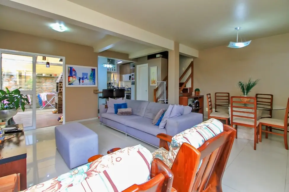 Casa de Condomínio com 3 quartos à venda, 163m2 em Protásio Alves, Porto Alegre - RS - imagem 5 Foto 5 de Casa de Condomínio com 3 quartos à venda, 163m2 em Protásio Alves, Porto Alegre - RS