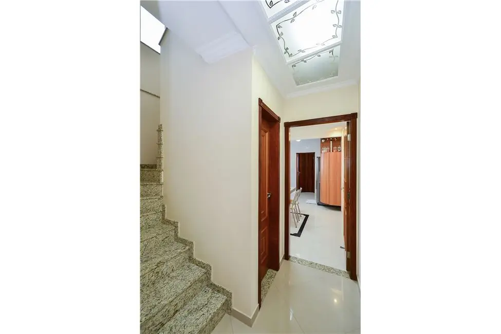 Foto 5 de Casa com 4 quartos à venda, 220m2 em Parque São Domingos, São Paulo - SP