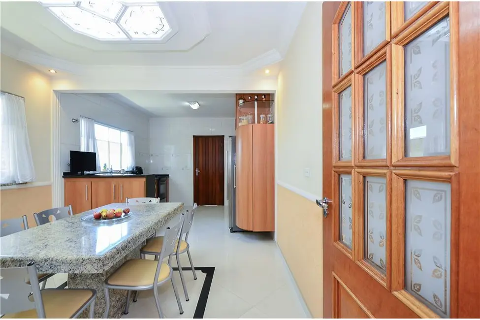 Foto 7 de Casa com 4 quartos à venda, 220m2 em Parque São Domingos, São Paulo - SP