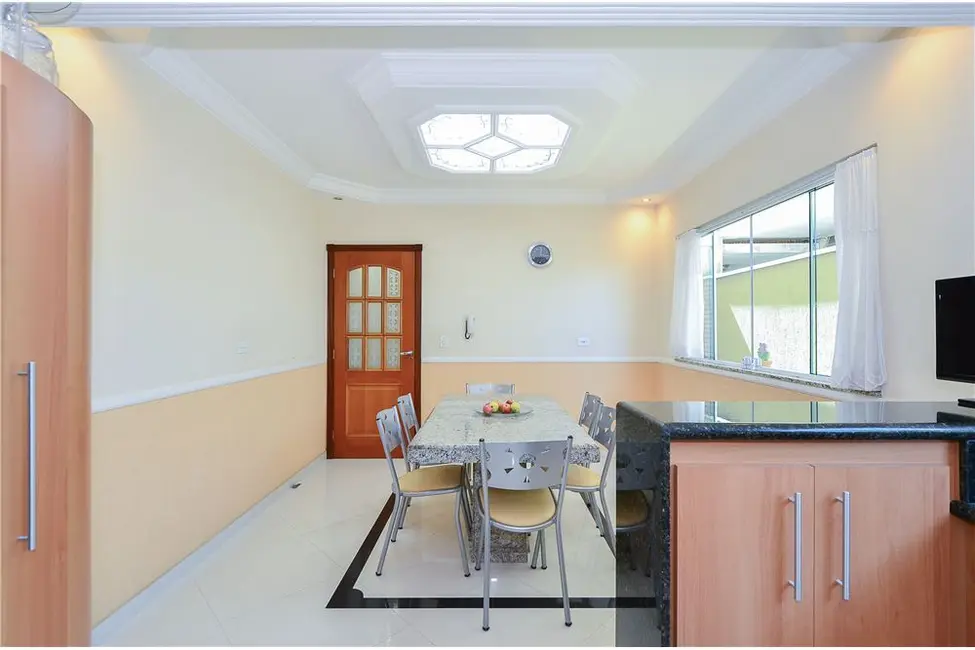 Foto 9 de Casa com 4 quartos à venda, 220m2 em Parque São Domingos, São Paulo - SP