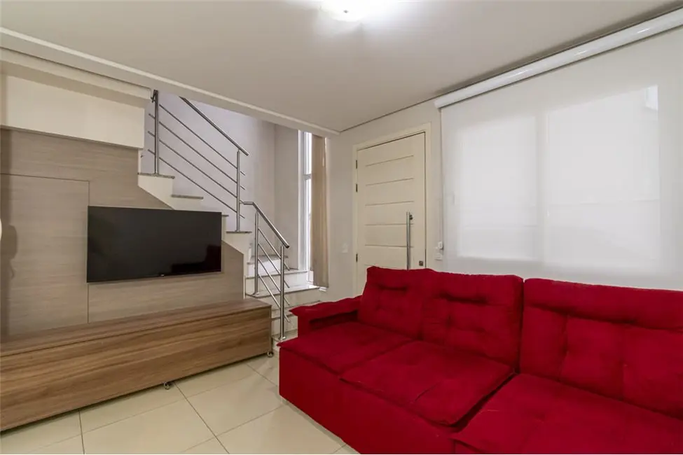Casa com 2 quartos à venda, 89m2 em Niterói, Canoas - RS - imagem 3 Foto 3 de Casa com 2 quartos à venda, 89m2 em Niterói, Canoas - RS